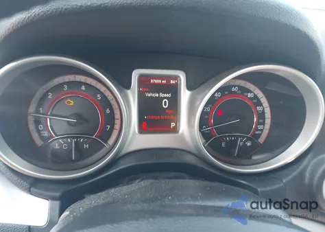 2018 Dodge Journey Se z USA, uszkodzony, nr VIN 3C4PDCAB1JT529370